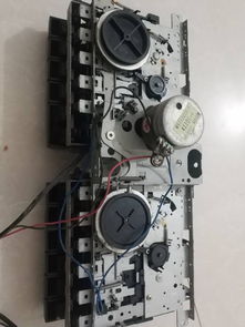 雙卡單放的磁帶機(jī)電機(jī)正常換句話來(lái)說(shuō)被我丟掉的主板有什么原件我要用